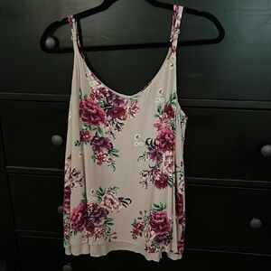 EUC Torrid purple floral tank with adjustable straps size Torrid 0